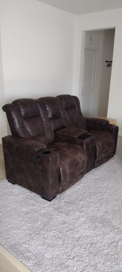 Santa Fe Love Seat recliner (3 & 2 Seats) - Pick Up Only