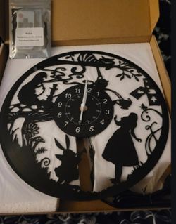 Alice And Wonderland Light Up Vinal Record Clock With Remote