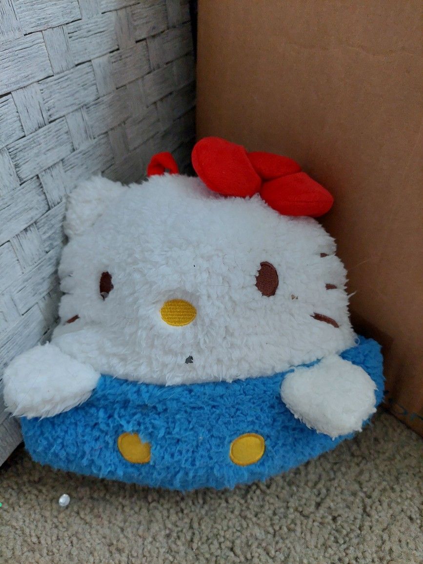 New Hello Kitty Fleece Blanket From Japan