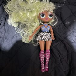LOL SURPRIZE TWEENS DOLL-REDUCED!