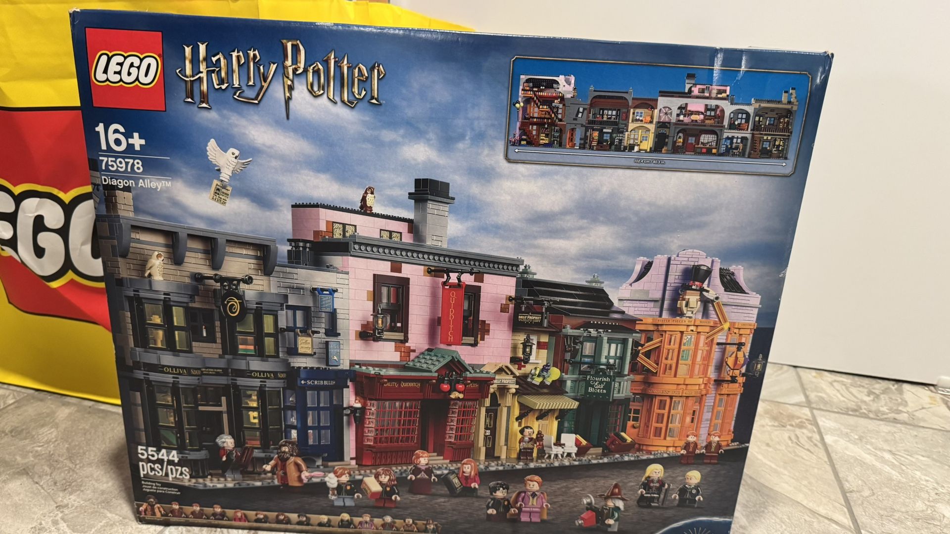 Lego Harry Potter Diagon Alley Brand New Never Opened
