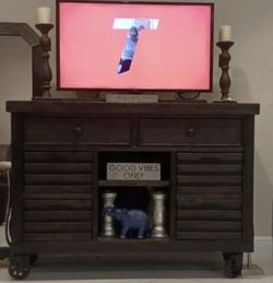 Buffet Table/ Cabinet/ TV Stand