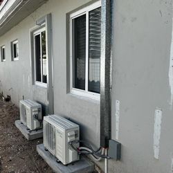 Mini Split (Air Conditioner)