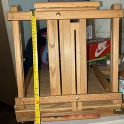 Tabletop adjustable Easel
