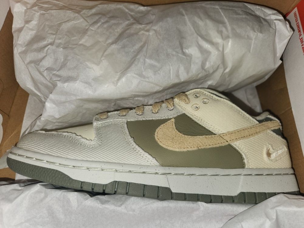 W Nike Dunk Low Coconut Milk 8.5