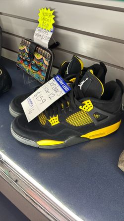 Shoe