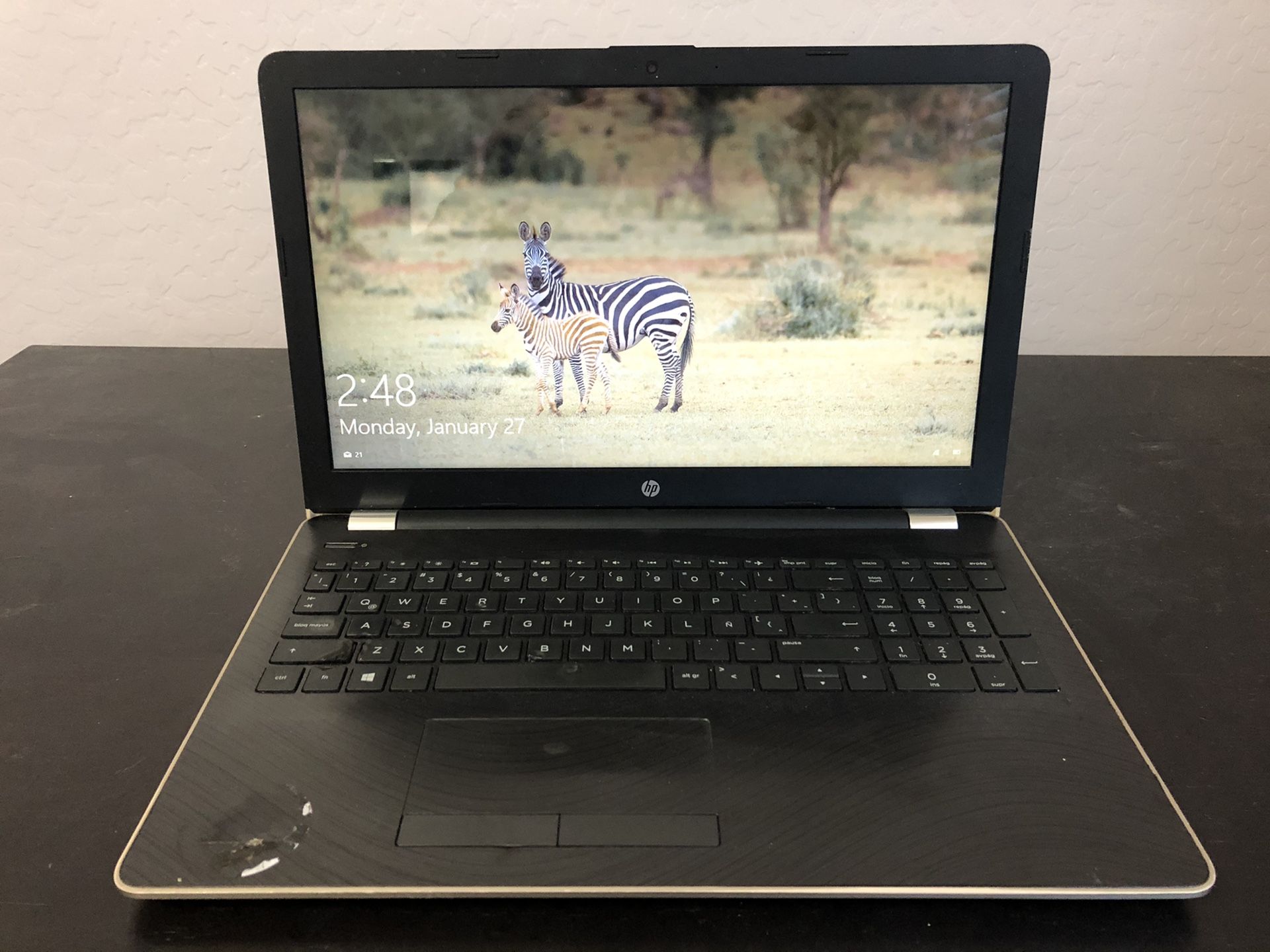 HP Laptop w/ Spanish Keyboard