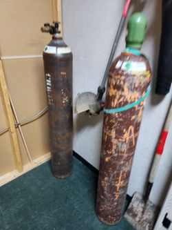 Helium tanks