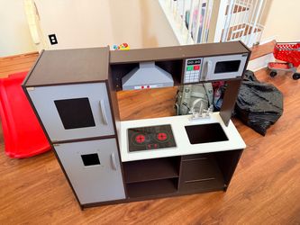 Kids kitchen toy