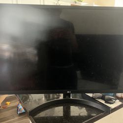 LG Monitor Game Screen 32’ 