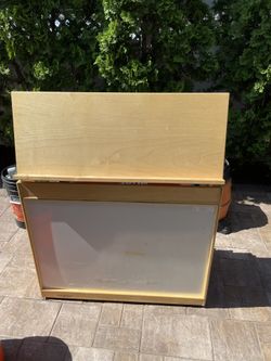 Big Book Easel And Storage 