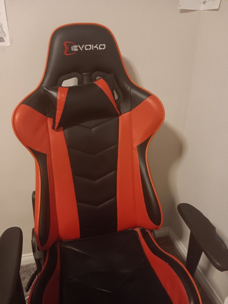 Eviko Gaming Chair