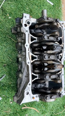 2012 Corolla le engine parts