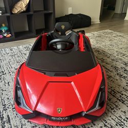 Toddler red car 
