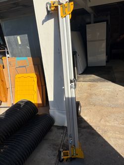 DWX723 Dewalt Miter saw stand
