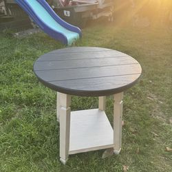 Coffee and side table