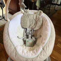 Graco Baby Rocker/ Soother