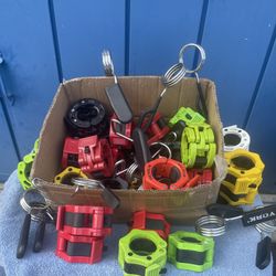 … Weightlifting Bar Collars - Big Selection … A Must Have For The Muscle Head In The Family … Various Types / Kinds ( Low Price ) 