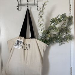 New Rae Dun Tote And Flowers 