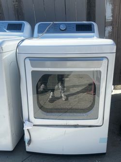 LG washer and dryer gas