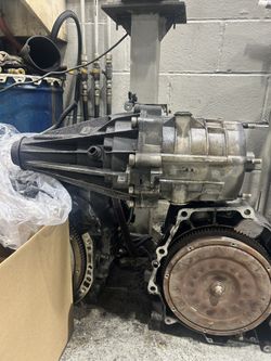 Chevy tahoe Transfer Case Only !