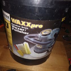 Waxer / Polisher with 3 Different Polishing Pads - NEW 