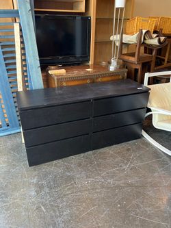 IKEA MALM Dresser