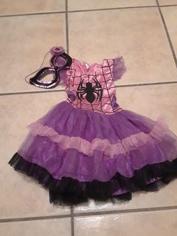 Costume spider girl