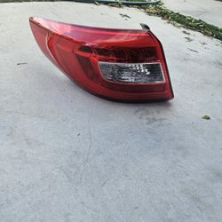 2015 Sonata Tail Light 