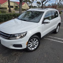 2017 VOLKSWAGEN TIGUAN 