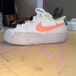 W Nike Blazer 6.5