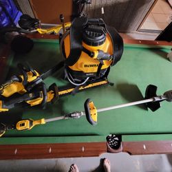 20 Volt DeWalt Yard Tool Set