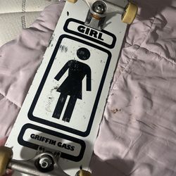 GIRL SKATEBOARD SETUP 