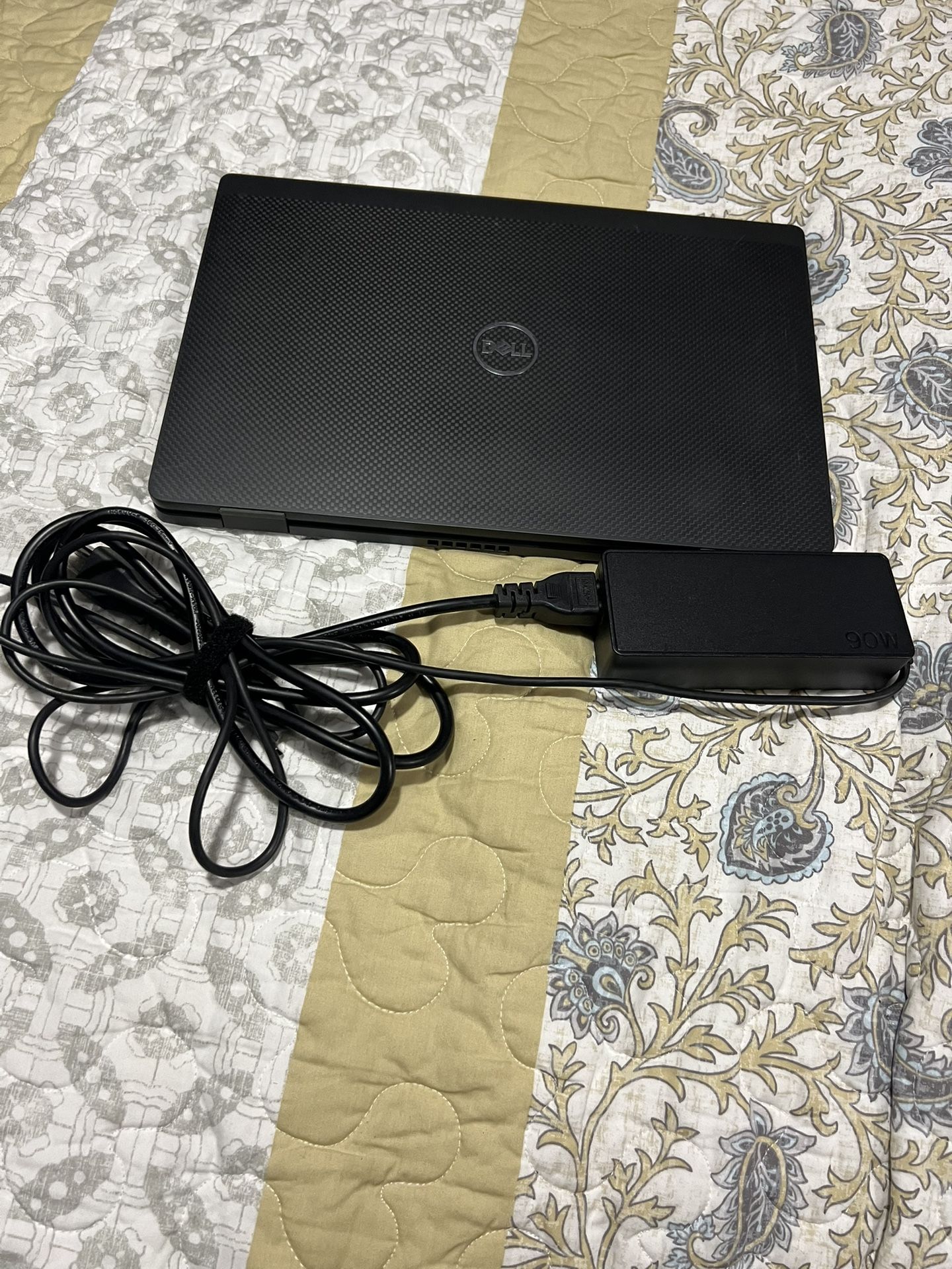 Dell Latitude 7320, 11th Generation,i7 1185G7, 16 Gig of Ram, 256 SsD Drive, Win 11 Pro. Super Super Fast. OBO