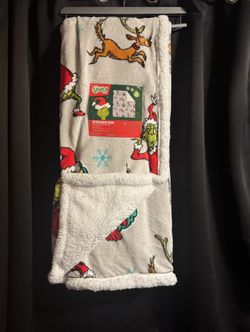 Dr. Seuss The Grinch Sherpa Back Throw Blanket 50”x60” Max Merry Christmas Ho Ho