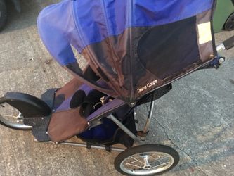 Kelty kids deuce coupe double jogging stroller for Sale in Spokane