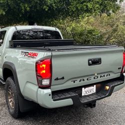 Truck Covers USA American Work Tonneau Cover Toolbox
