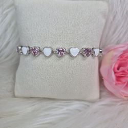 Beautiful Pink And White Bracelet 14K Gold Laminated Hypoallergenic Waterproof Non Tarnish Excellent Quality 35$