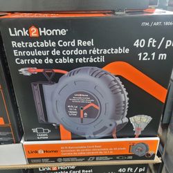 Retractable Electrical Wall Mount Cord