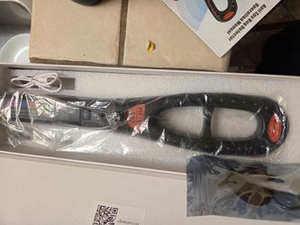 Tracking, listening and hidden camera detector