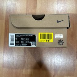 Nike Low Dunks Black Size 6 Women