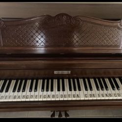 Antique Piano 