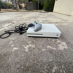Xbox One  S