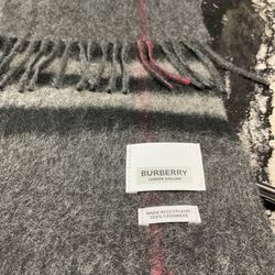 Burberry Scarf 100% Cashmere 