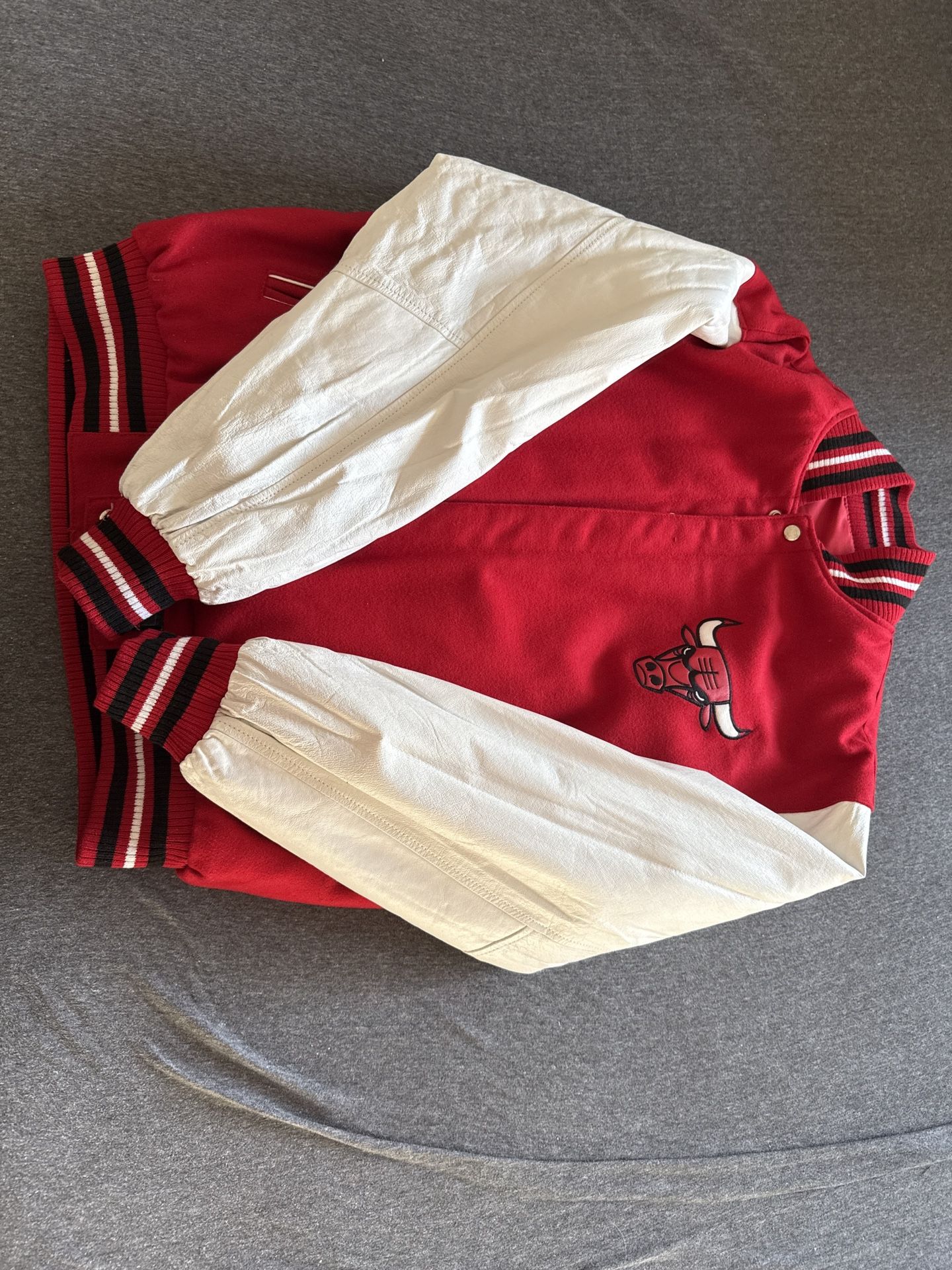 Bulls Jacket Reverses