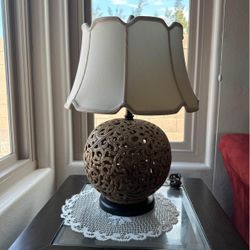 Antique Openwork Lamp!!