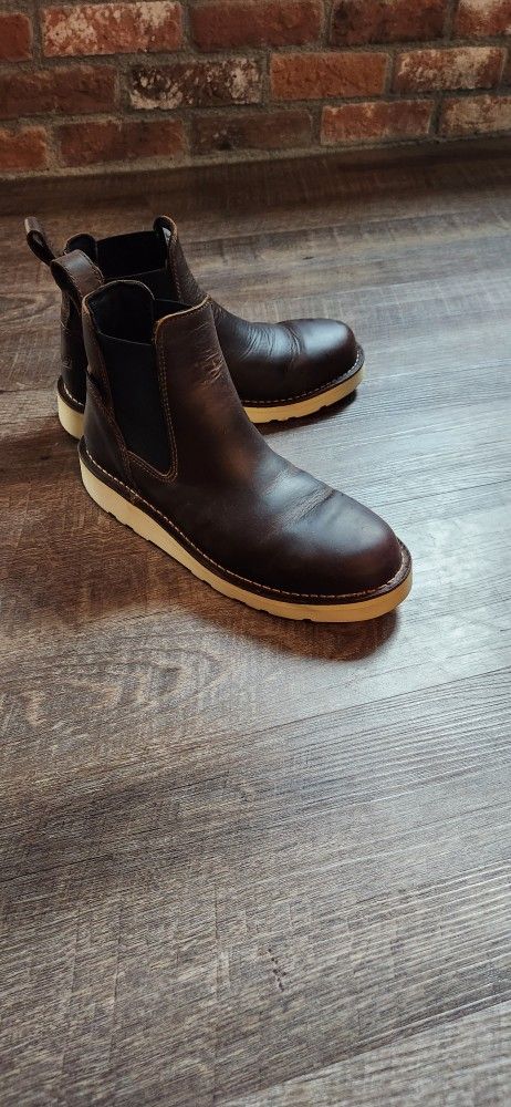 Women's Danner Bull Run Chelsea Wedge Boots
