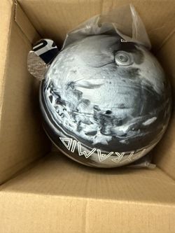 Pyramid Bowling Ball Bag And Shoes  