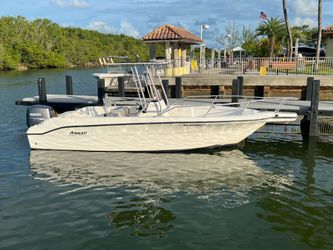 !!NO MOToR !! Angler 21 CC Y tralier