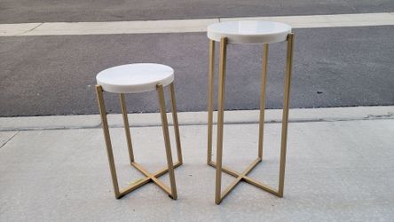 Modern Round End Table